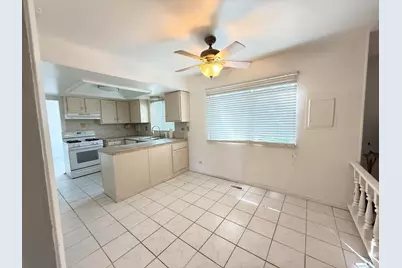 375 Longford Drive, Elgin, IL 60120 - Photo 12