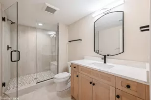 6200 Clarendon Hills Rd Lot 3, Willowbrook, IL 60527 - Photo 28