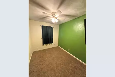 701 Boyd Avenue, Iuka, IL 62849 - Photo 8