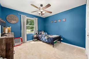 323 W Church St, Genoa, IL 60135 - Photo 12