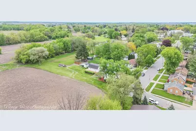 230 Sabin Street, Sycamore, IL 60178 - Photo 58