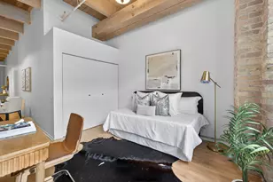 375 W Erie St, Chicago, IL 60654 - Photo 16