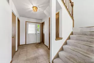 1334 Coldspring Rd, Carol Stream, IL 60188 - Photo 2