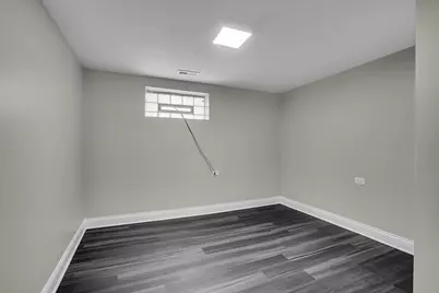 9709 S Avalon Avenue, Chicago, IL 60628 - Photo 22