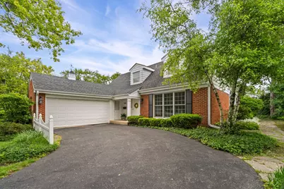 1533 N Belmont Avenue, Arlington Heights, IL 60004 - Photo 2