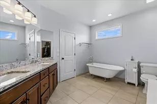 1015 Meadow Path, Manteno, IL 60950 - Photo 14