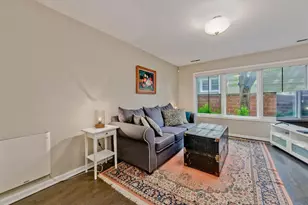 1192 Clarence Ave, Oak Park, IL 60304 - Photo 4