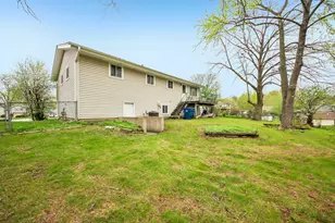907 Jeffery Ct, Schaumburg, IL 60193 - Photo 24
