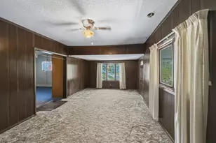 201 Diagonal St, Savanna, IL 61074 - Photo 6