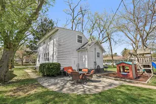 3009 Elisha Ave, Zion, IL 60099 - Photo 18