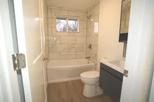 1258 Idaho St, Gary, IN 46403 - Photo 12