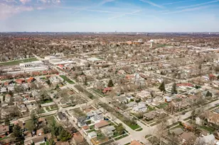 9439 Congress Park Ave, Brookfield, IL 60513 - Photo 32