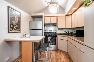 9439 Congress Park Ave, Brookfield, IL 60513 - Photo 18