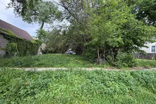 6348 S Laflin St, Chicago, IL 60636 - Photo 1