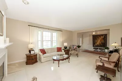 11525 Windsor Court, Huntley, IL 60142 - Photo 10