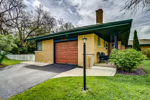 831 Verne Ln, Flossmoor, IL 60422 - Photo 2