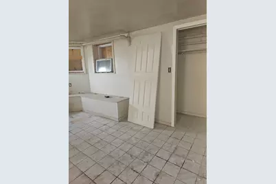9439 S Racine Avenue, Chicago, IL 60620 - Photo 10