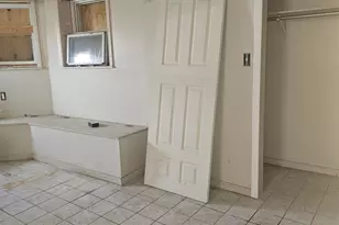 9439 S Racine Ave, Chicago, IL 60620 - Photo 10