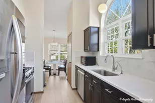512 W Happfield Dr, Arlington Heights, IL 60004 - Photo 10