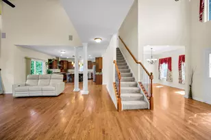 1 Duval Ct, Bolingbrook, IL 60490 - Photo 16