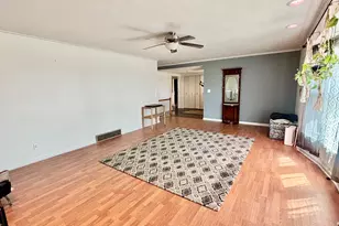 1240 S Appleton Rd, Belvidere, IL 61008 - Photo 8