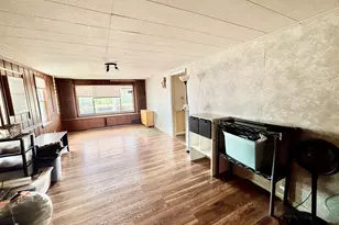 1240 S Appleton Rd, Belvidere, IL 61008 - Photo 14