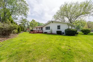 8 Candlewick Ct, North Aurora, IL 60542 - Photo 14