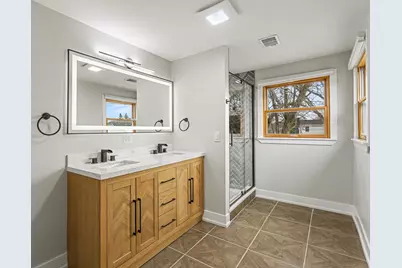 538 N Broadway Avenue, Park Ridge, IL 60068 - Photo 18