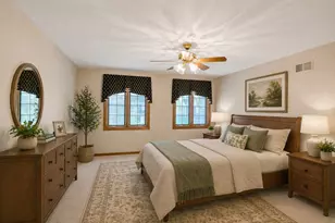 1813 Chippingham Rd, Woodridge, IL 60517 - Photo 28