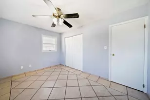 1421 Heather Dr, Aurora, IL 60506 - Photo 10