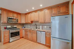 9714 Kedvale Ave, Skokie, IL 60076 - Photo 10