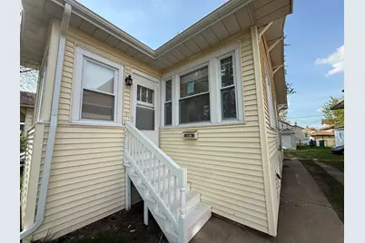 338 157th Street, Calumet City, IL 60409 - Photo 2