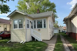 338 157th St, Calumet City, IL 60409 - Photo 1