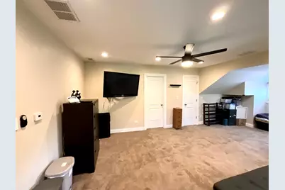 1708 E 84th Place, Chicago, IL 60617 - Photo 20