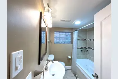 1708 E 84th Place, Chicago, IL 60617 - Photo 28