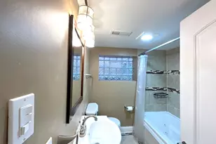 1708 E 84th Pl, Chicago, IL 60617 - Photo 28