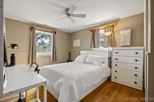 83 N Park Blvd, Glen Ellyn, IL 60137 - Photo 12