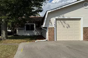 1742 Amherst Cir, Glendale Heights, IL 60139 - Photo 1