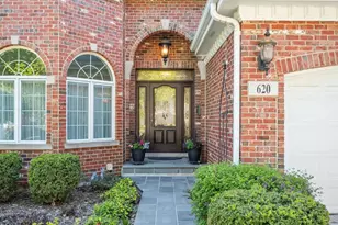 620 S Waiola Ave, La Grange, IL 60525 - Photo 2