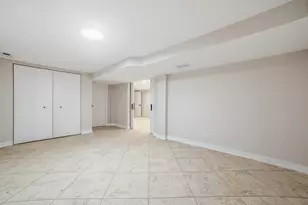 19W071 Ave Chateaux, Oak Brook, IL 60523 - Photo 26