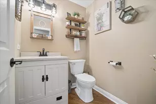 223 Shawnee Cir, Bartlett, IL 60103 - Photo 14