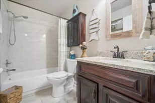 223 Shawnee Cir, Bartlett, IL 60103 - Photo 24