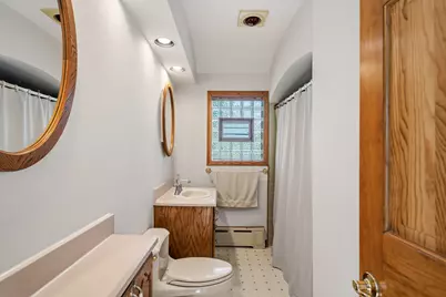 204 Parkview Road, Riverside, IL 60546 - Photo 16