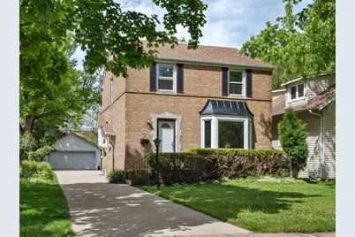 204 Parkview Road, Riverside, IL 60546 - Photo 1