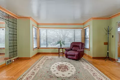 9055 S Luella Avenue, Chicago, IL 60617 - Photo 4