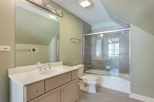 148 Jane Ct, Clarendon Hills, IL 60514 - Photo 42
