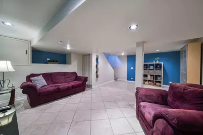 1143 Woodlake Drive, Carol Stream, IL 60188 - Photo 12