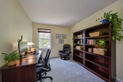 1143 Woodlake Drive, Carol Stream, IL 60188 - Photo 10