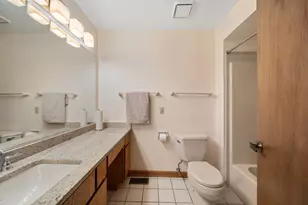 1254 Golf View Dr, Woodridge, IL 60517 - Photo 30