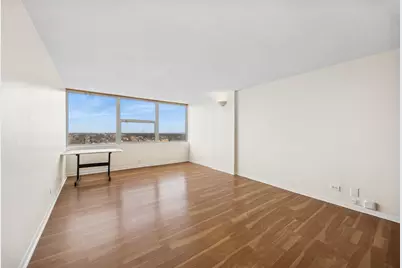 7234 W North Avenue #1506, Elmwood Park, IL 60707 - Photo 4